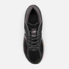 Black/Castlerock 1540v3 / New Balance Men