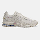 Sea Salt/NB White 2002R / New Balance Men