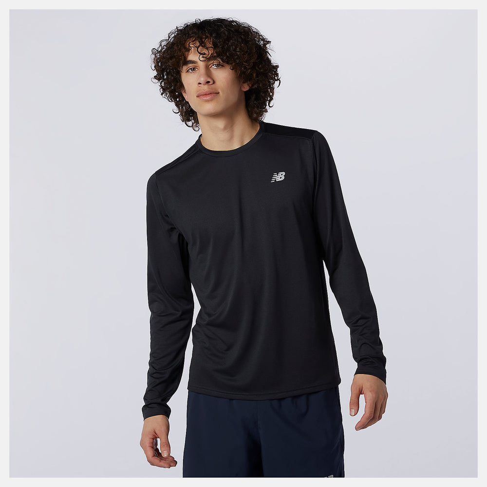 Black Accelerate Long Sleeve / New Balance Men