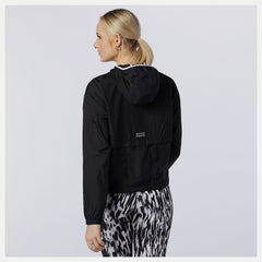 Black Impact Run Light Pack Jacket / New Balance Women