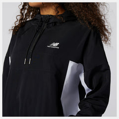 Black NB Essentials Windbreaker Anorak Jacket / New Balance Women
