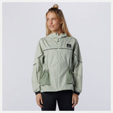 Silver NB All Terrain Jacket / New Balance Women