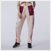 Oyster Pink NB Athletics Higher Learning Wind Pant / New Balance Women