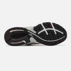 Grey/White Made in US 993 / New Balance Women