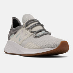 Arrowroot/White Mint Fresh Foam Roav Tee Shirt / New Balance Women