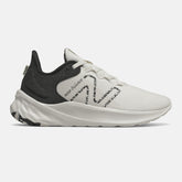 Sea Salt/White WROAVV2 / New Balance Women