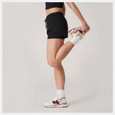 Black Bandier Woven tech Short / New Balance Women