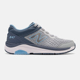 Light Aluminum/Vintage Indigo and Team Carolina 847v4 / New Balance Women