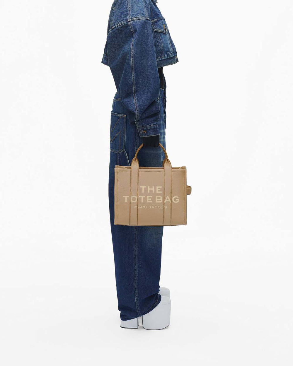 Marc Jacobs The Leather Medium Tote Bag Camel BAGS