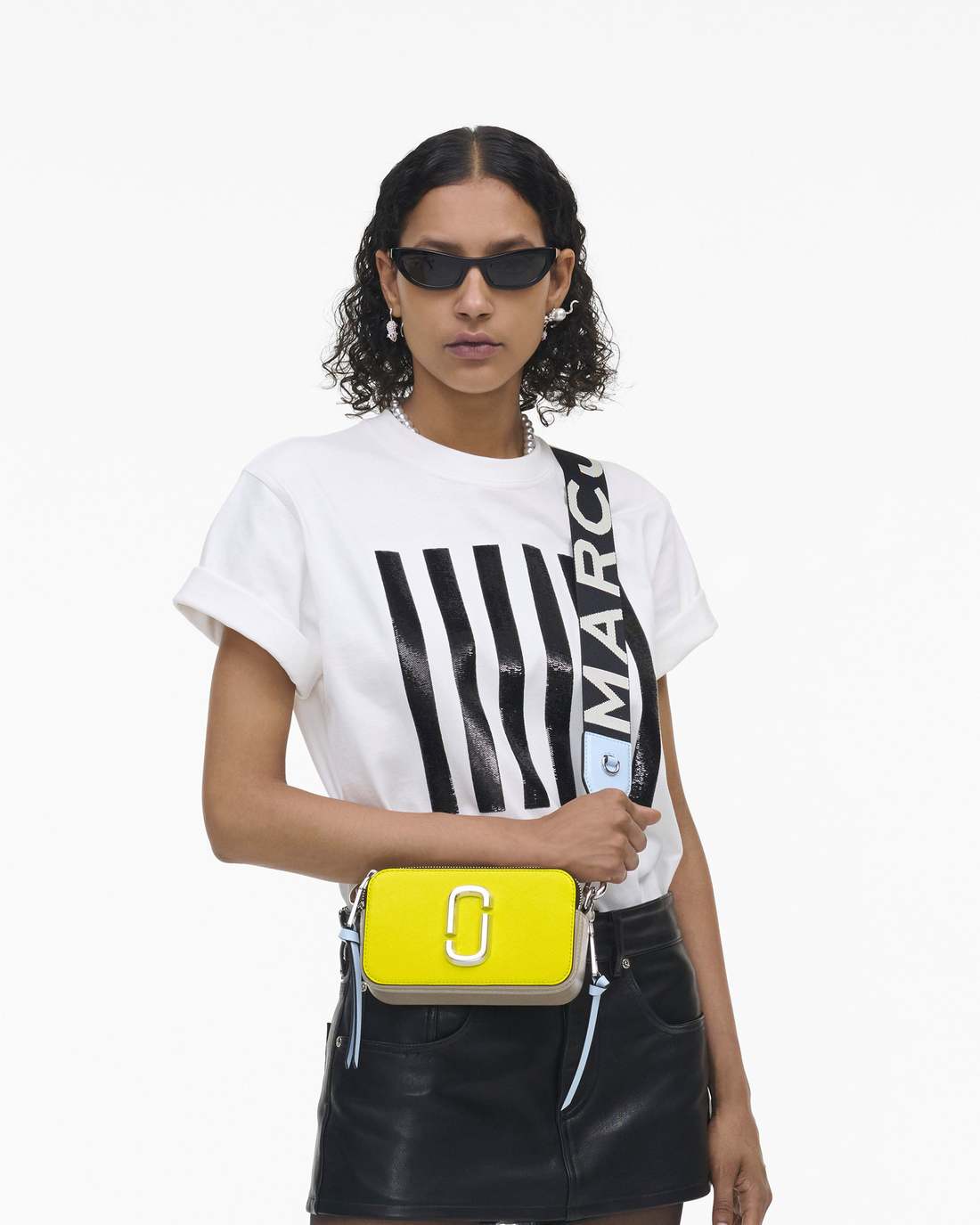 Marc Jacobs The Snapshot Daisy Yellow BAGS