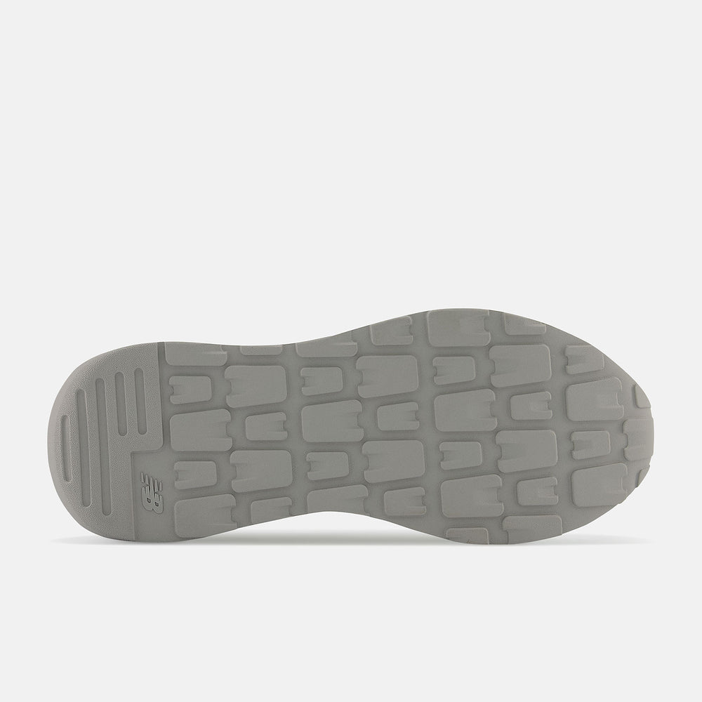 Agave/Green STAUD 57/40 / New Balance Women|Men