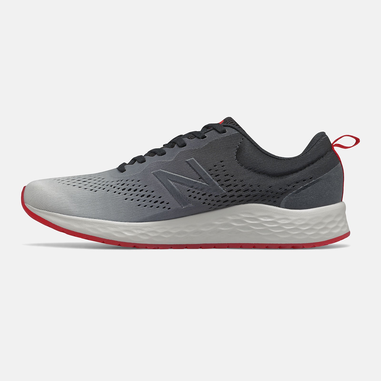 White/Black Fresh Foam Arishi v3 / New Balance Men