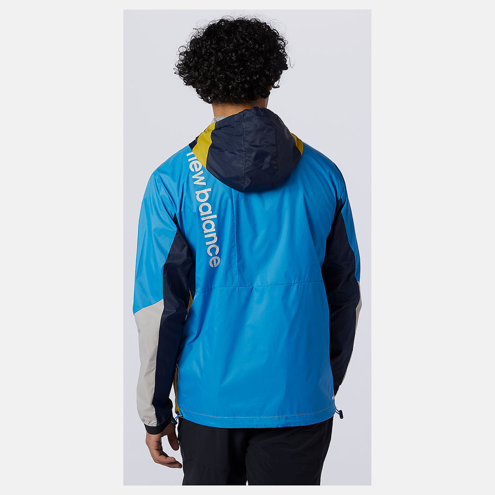 Gold R.W.T. Lightweight Woven Jacket / New Balance Men