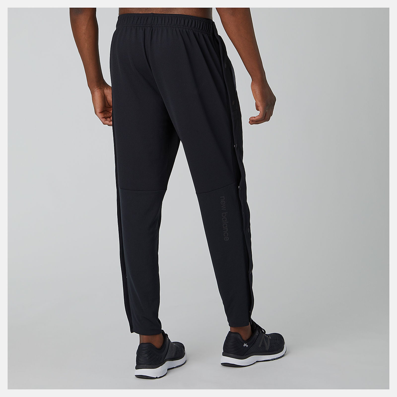 Black NB Basketball Finisher Tearaway Pant / New Balance Men