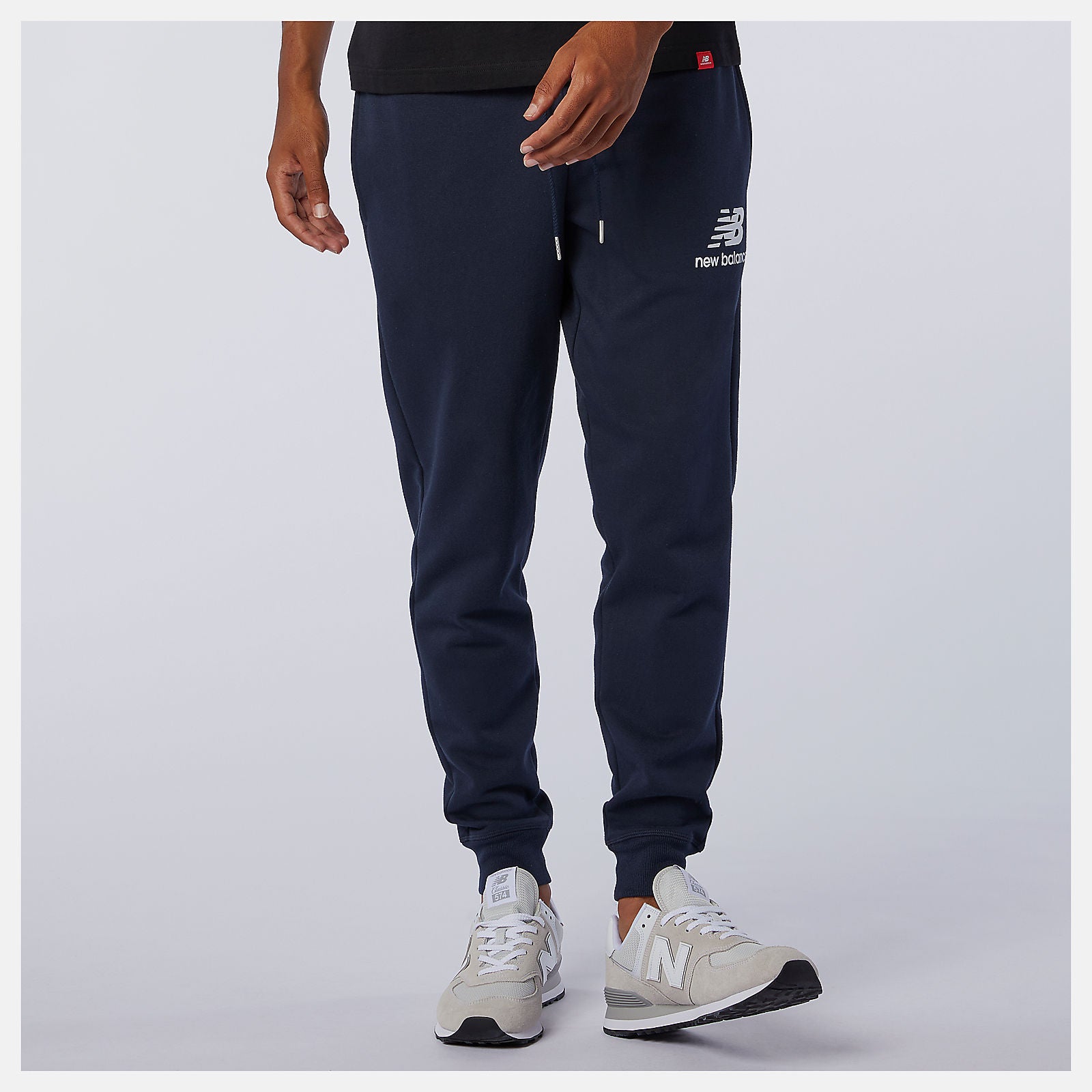 Eclipse Essentials Stacked Logo Sweatpant / New Balance Men