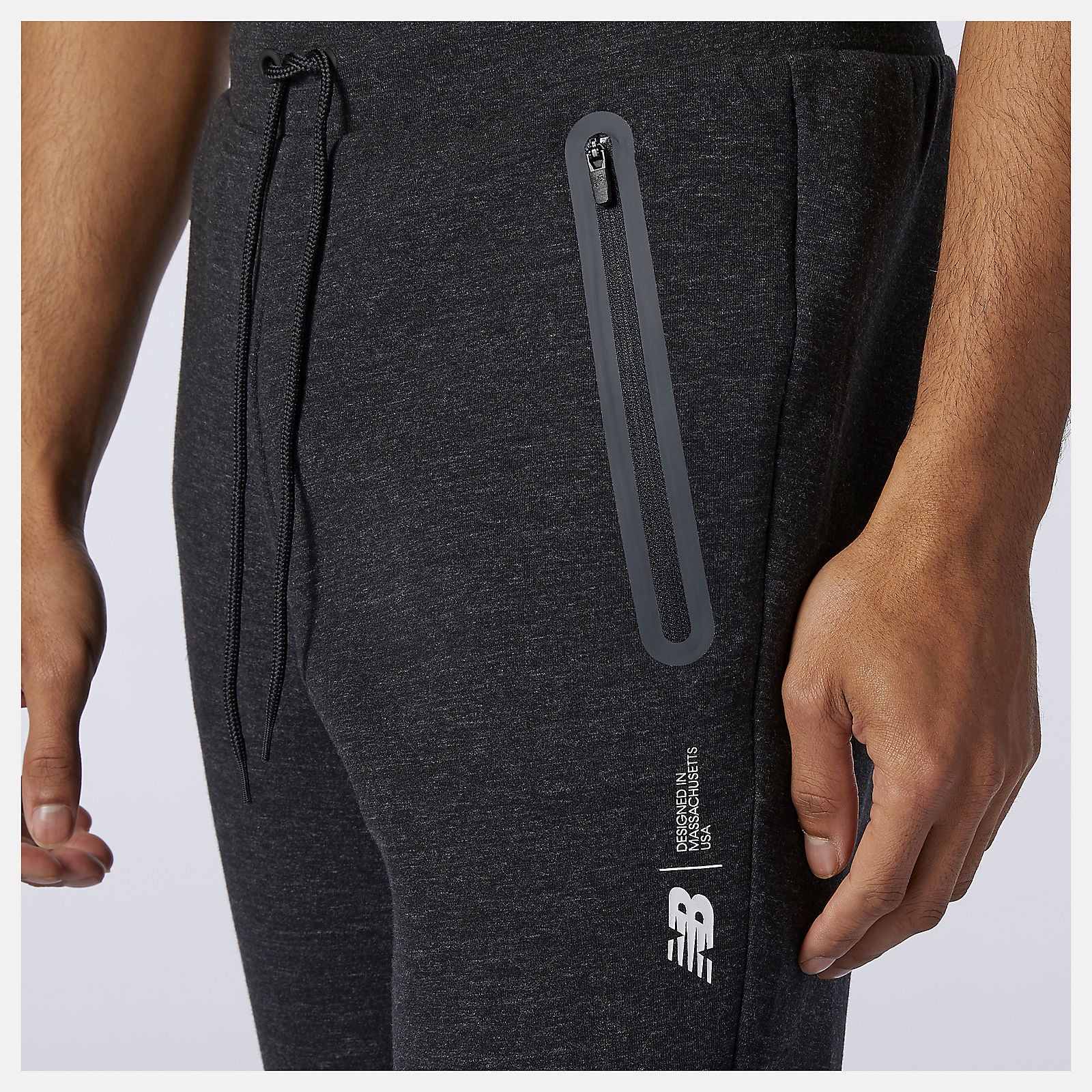 Black Heather Fortitech Fleece Pant / New Balance Men