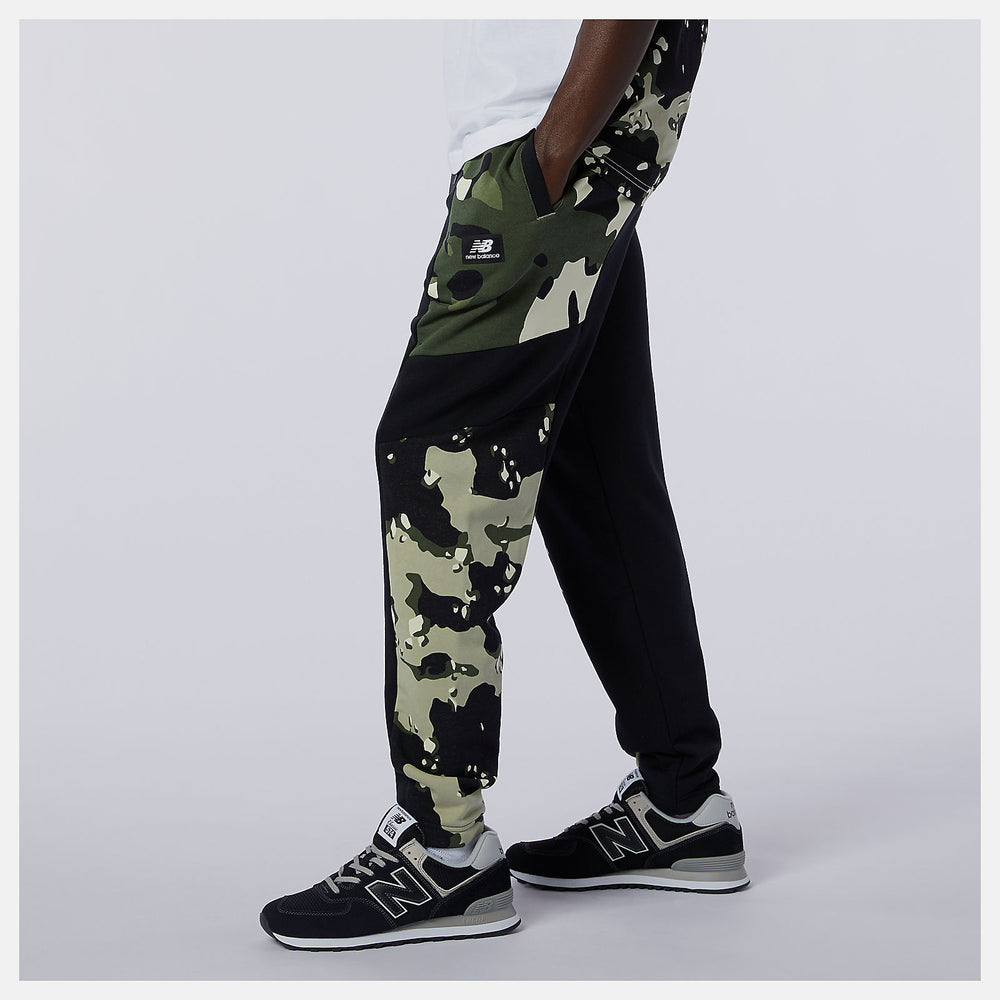 Black/Magnet NB Essential Camo Sweatpant / New Balance Men