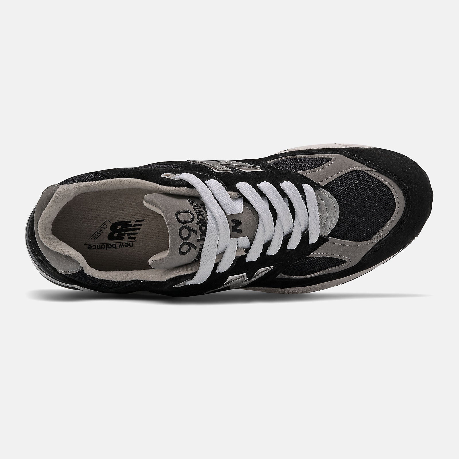 Black/White Made IN US 990v2 / New Balance Men