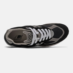 Black/White Made IN US 990v2 / New Balance Men