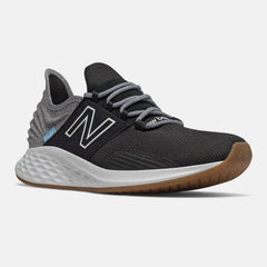 Black/Light Aluminum Fresh Foam Roav Tee Shirt / New Balance Men