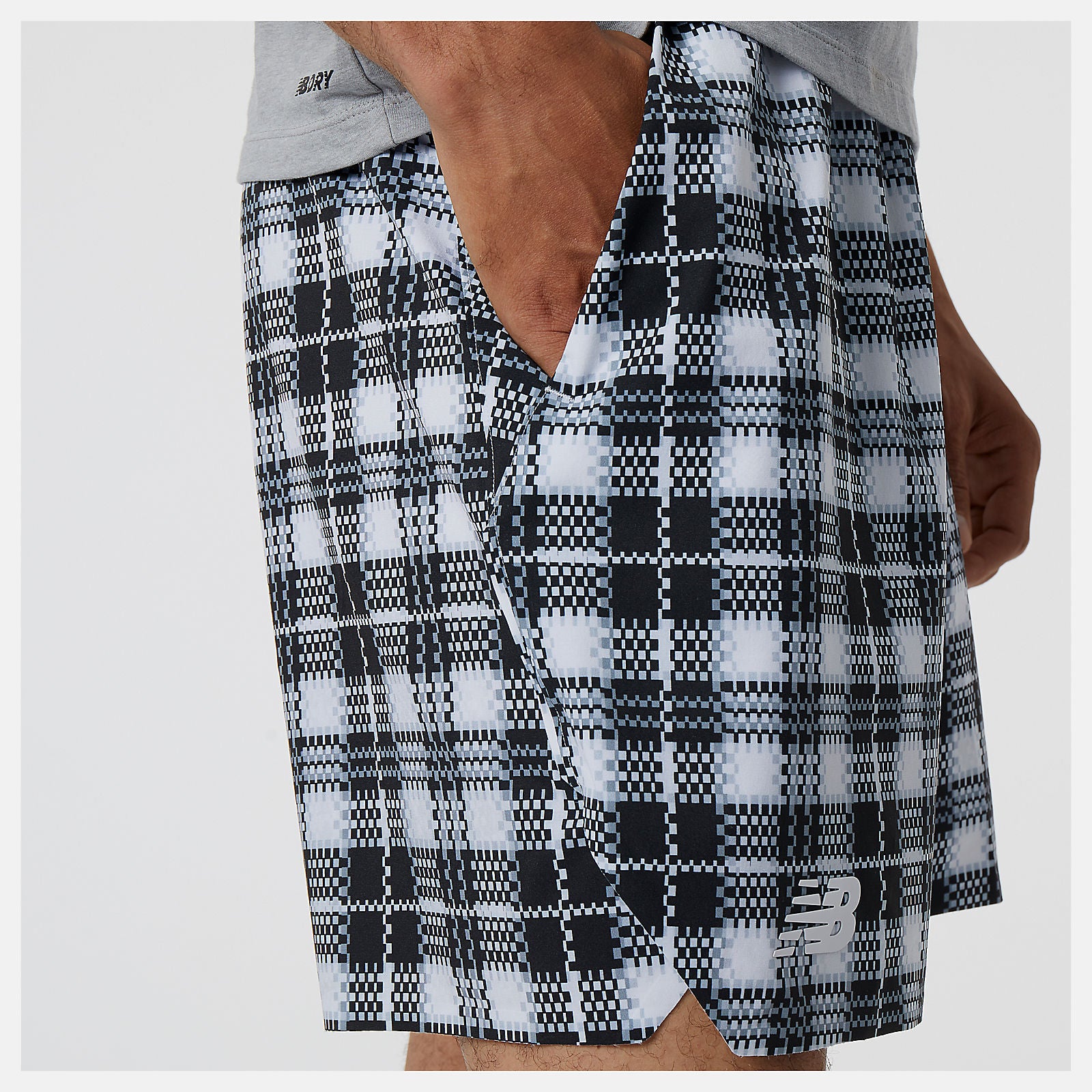 White 7 In Printed Tournament Short / New Balance Men