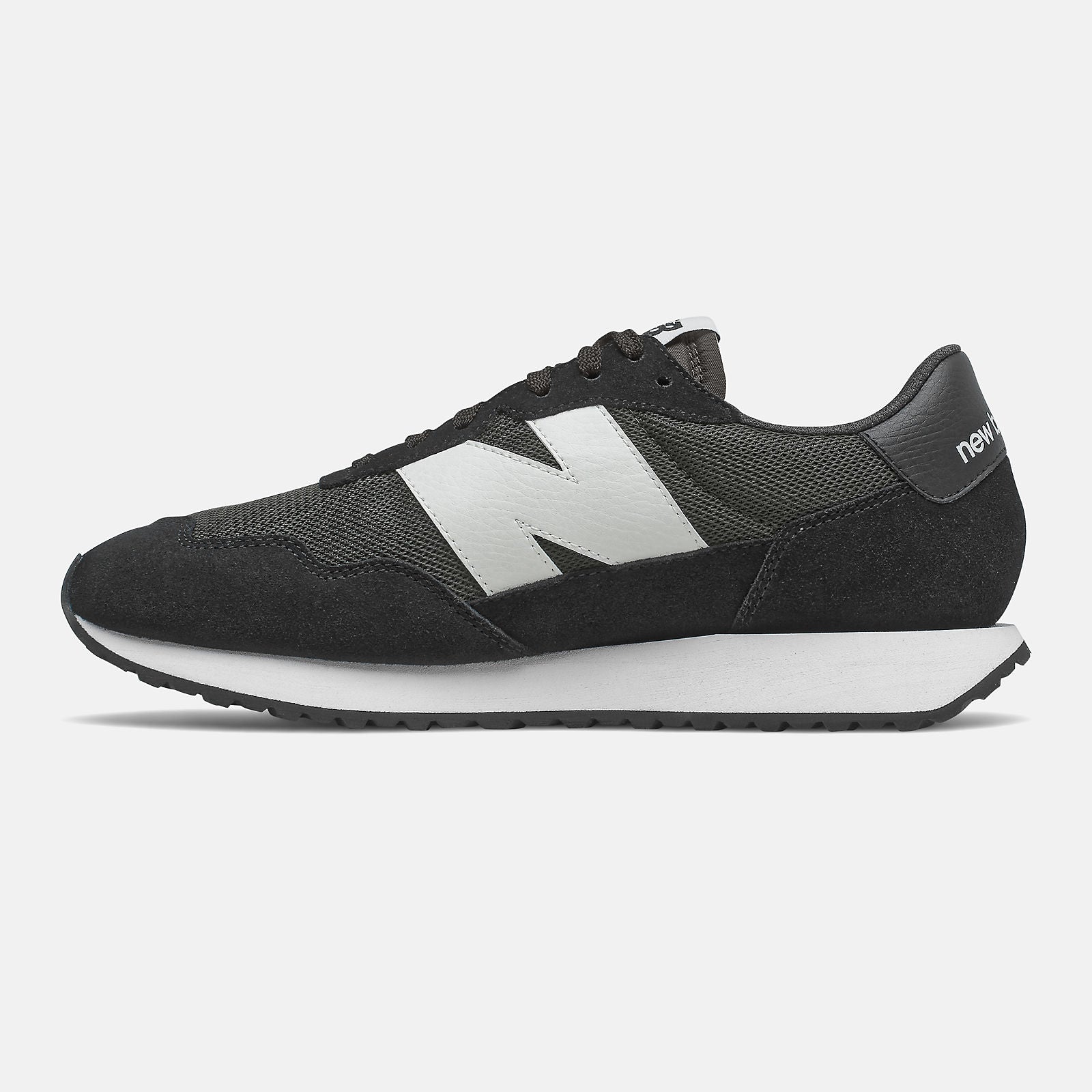 Black/Magnet 237 / New Balance Men