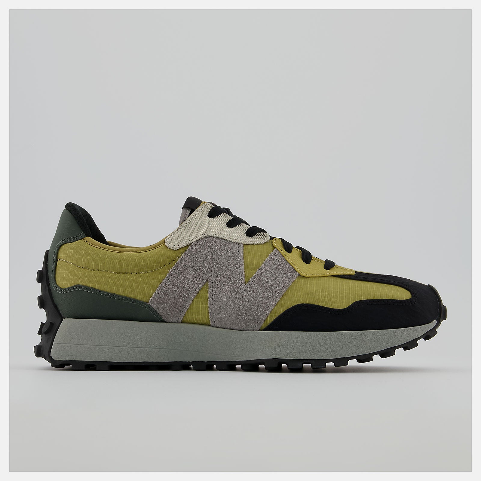 Byzantine Gold/Golden Poppy 327 / New Balance Men