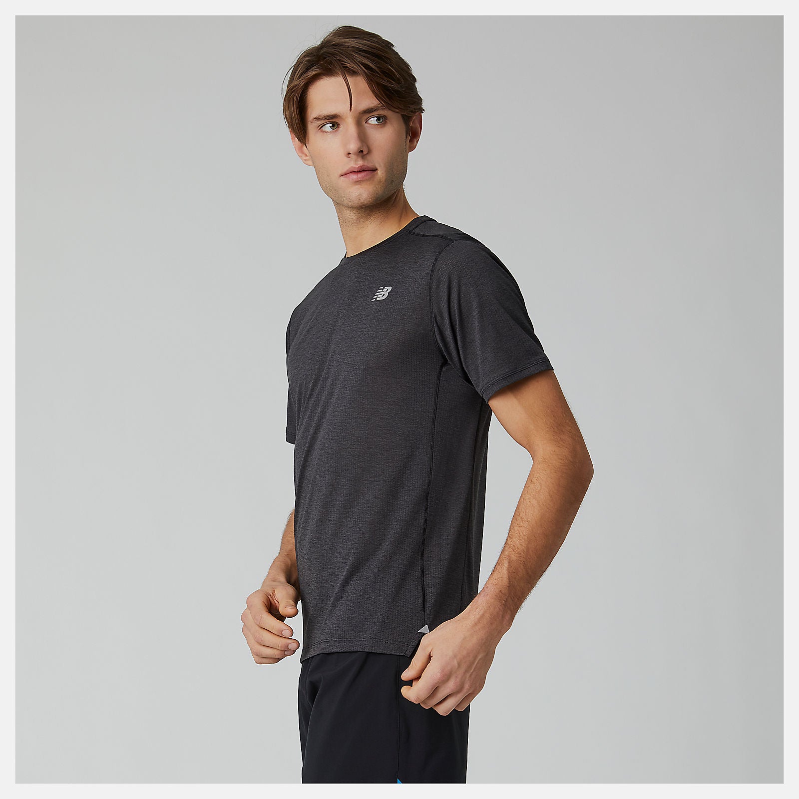 Black Heather Impact Run Short Sleeve / New Balance Men