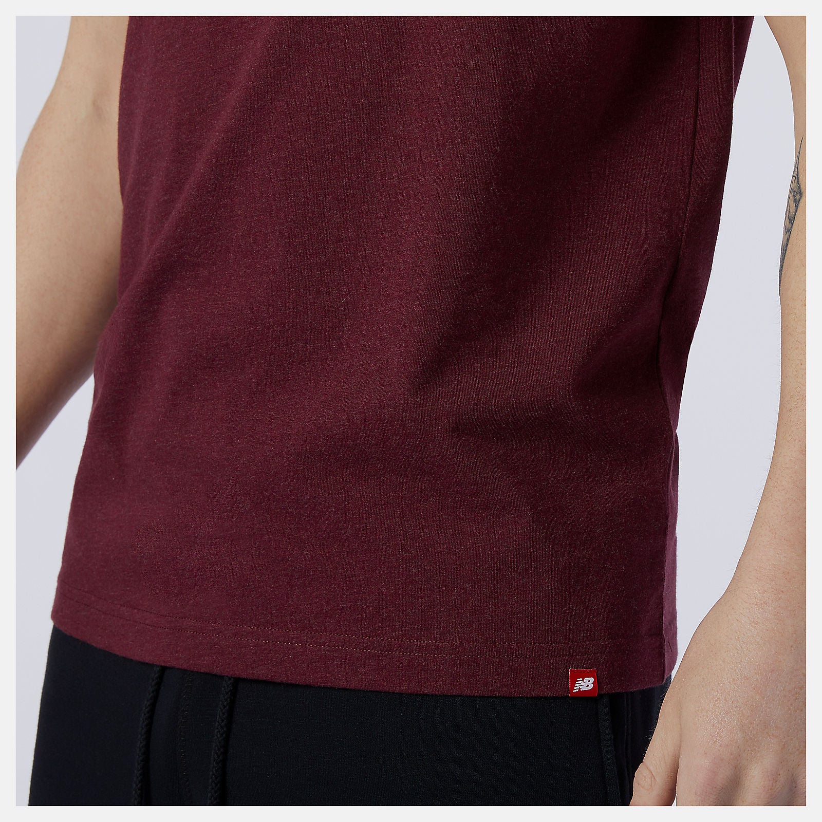 Garnet Essentials Stacked Logo Tee / New Balance Men