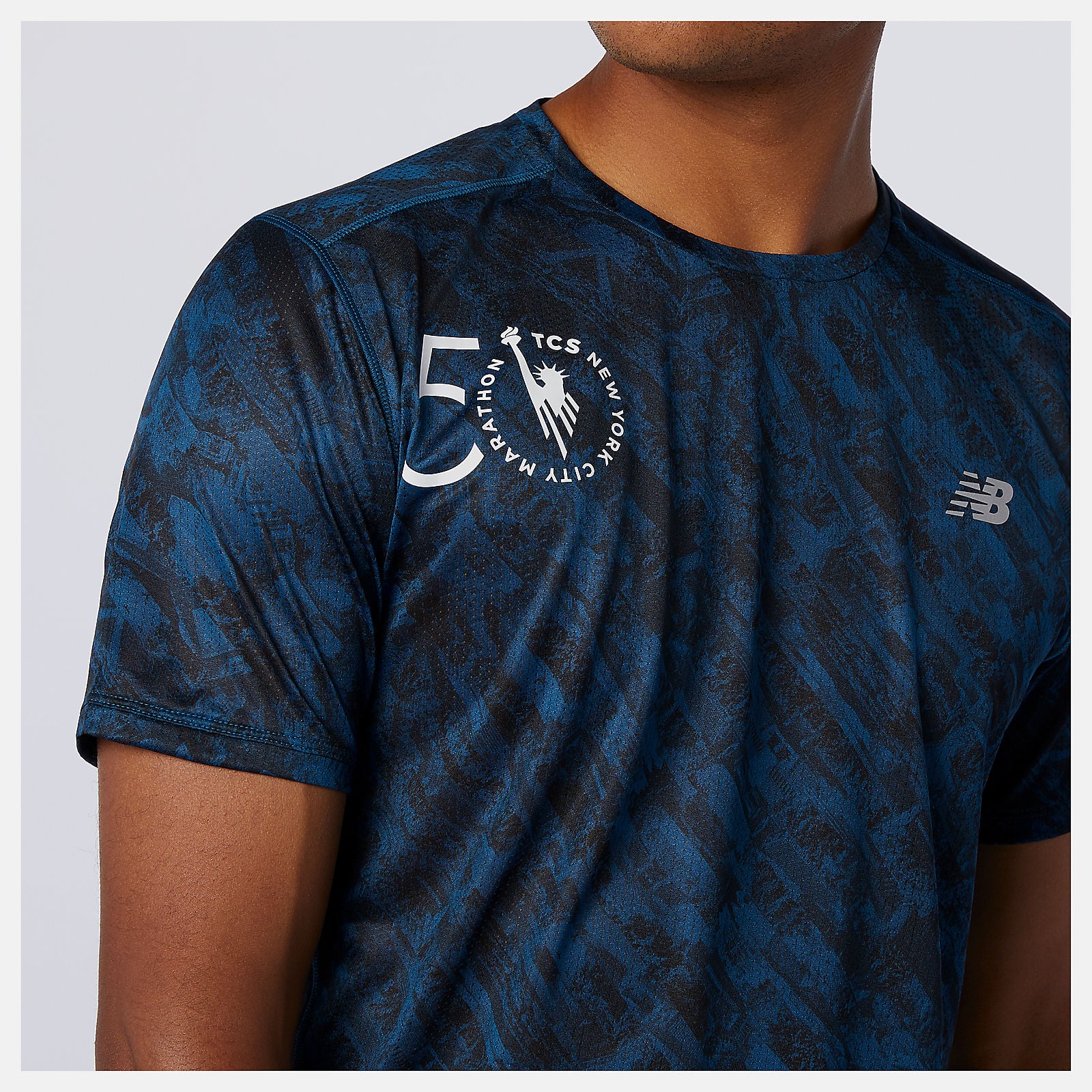 Rogue Wave NYC Marathon Printed Impact Run Short Sleeve / New Balance Men