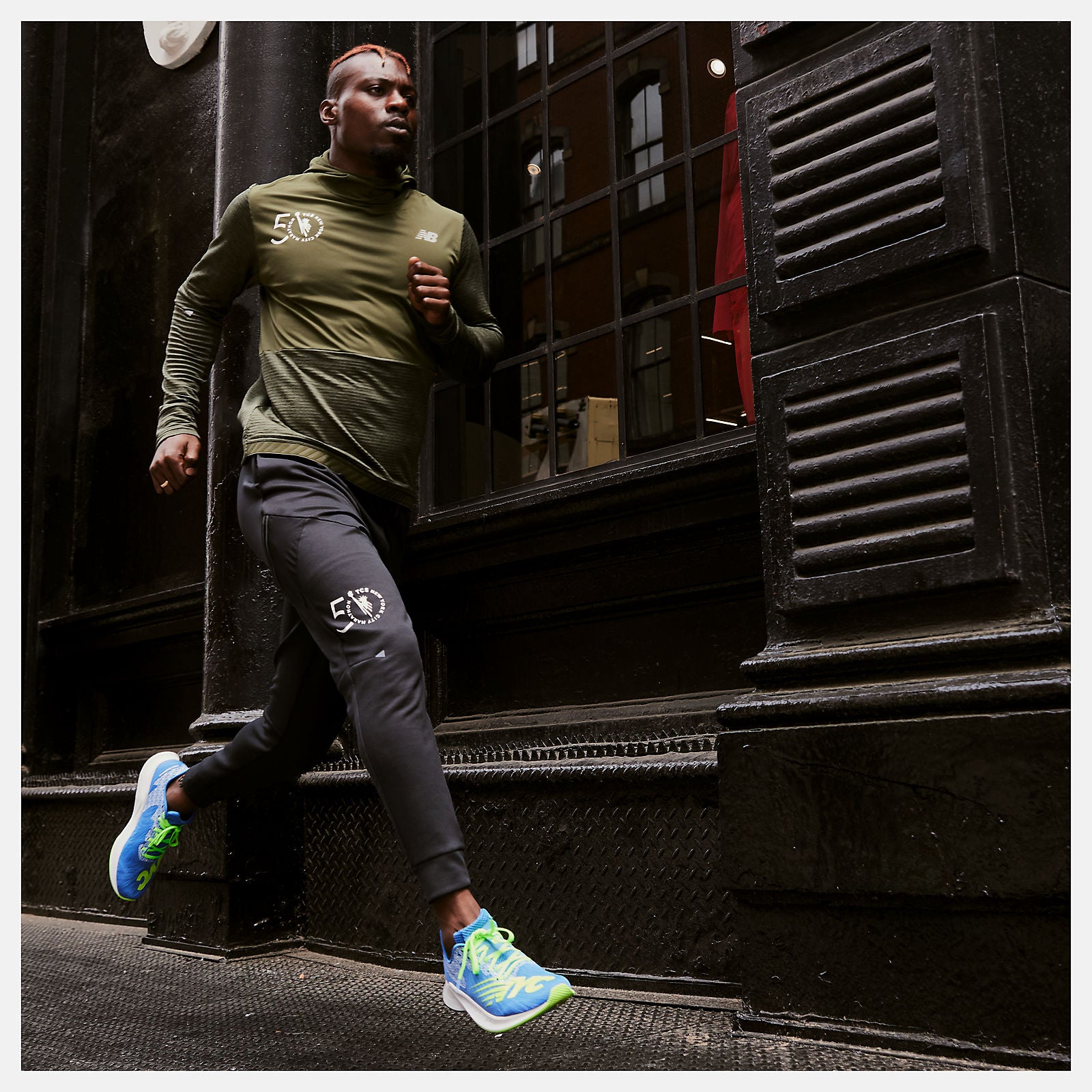 Oak Leaf Green NYC Marathon Impact Run Grid Back Hoodie / New Balance Men