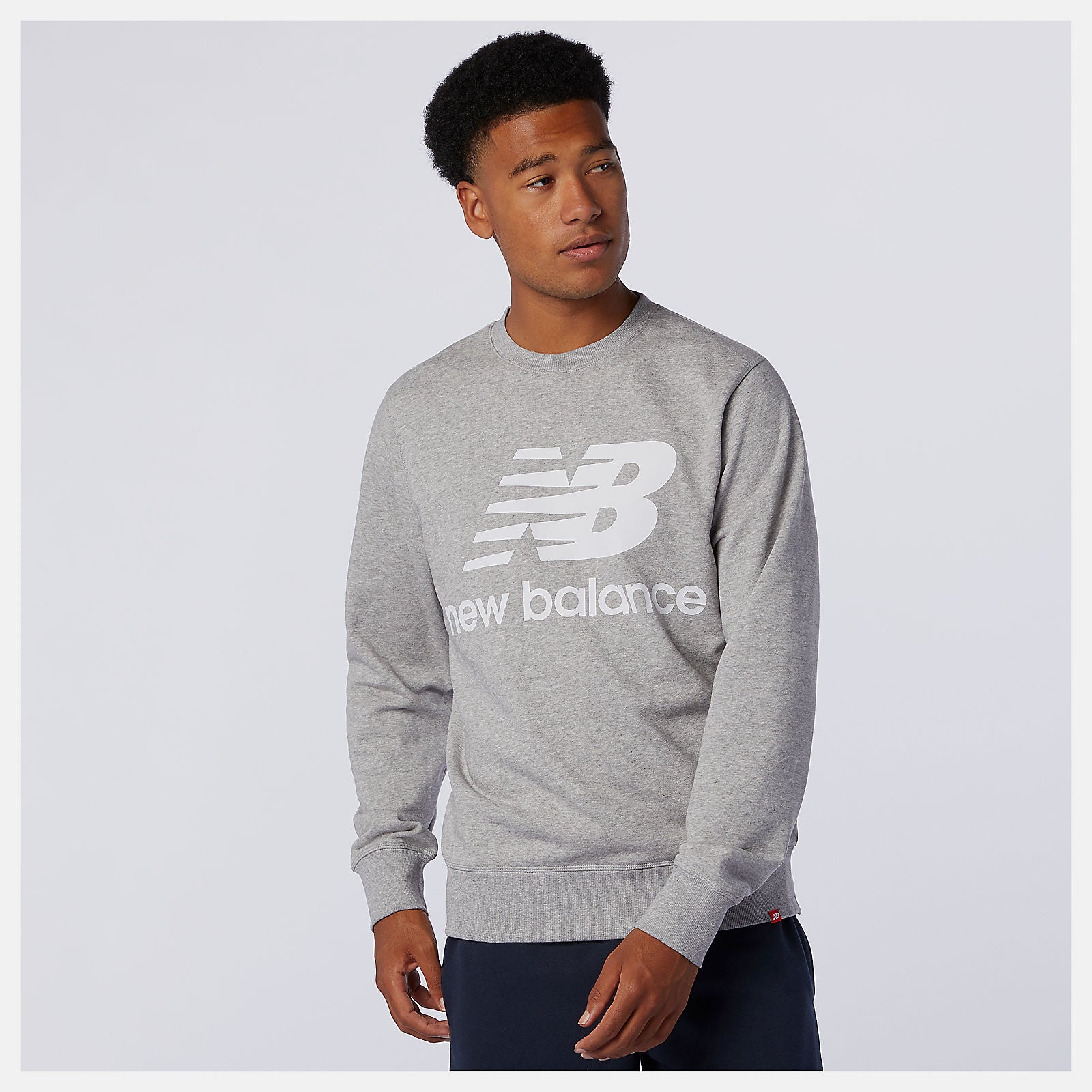 Athletic Grey NB Essentials Stacked Logo Crew / New Balance Men