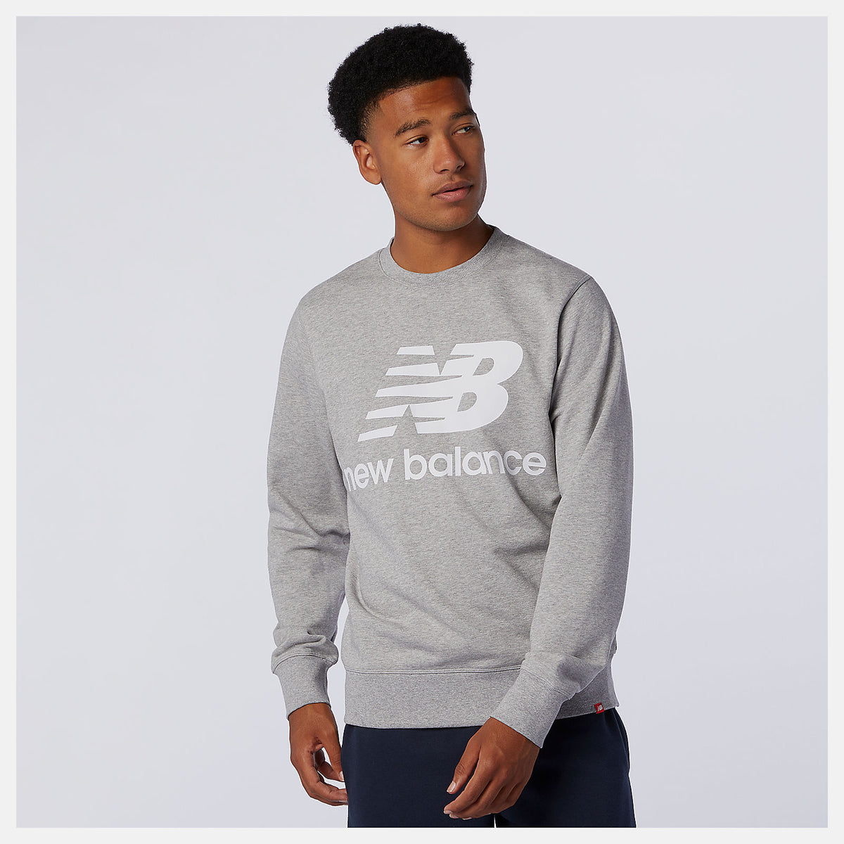 Athletic Grey NB Essentials Stacked Logo Crew / New Balance Men