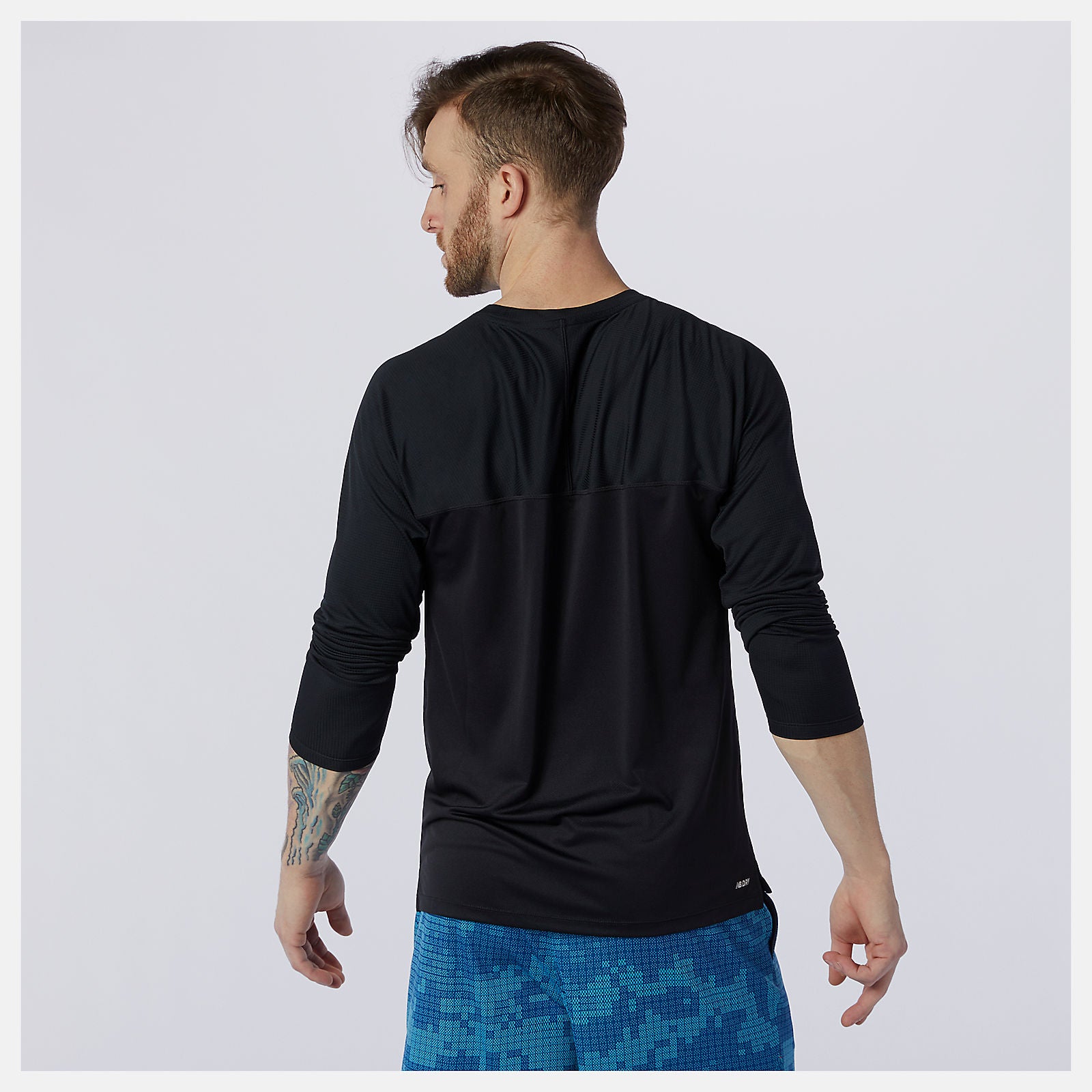 Black R.W.T. Tech Long Sleeve / New Balance Men