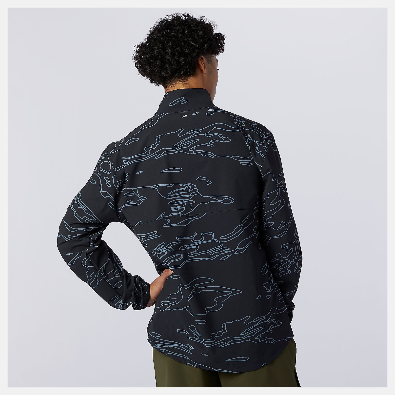 Black Print Fortitech Printed Woven Pullover / New Balance Men