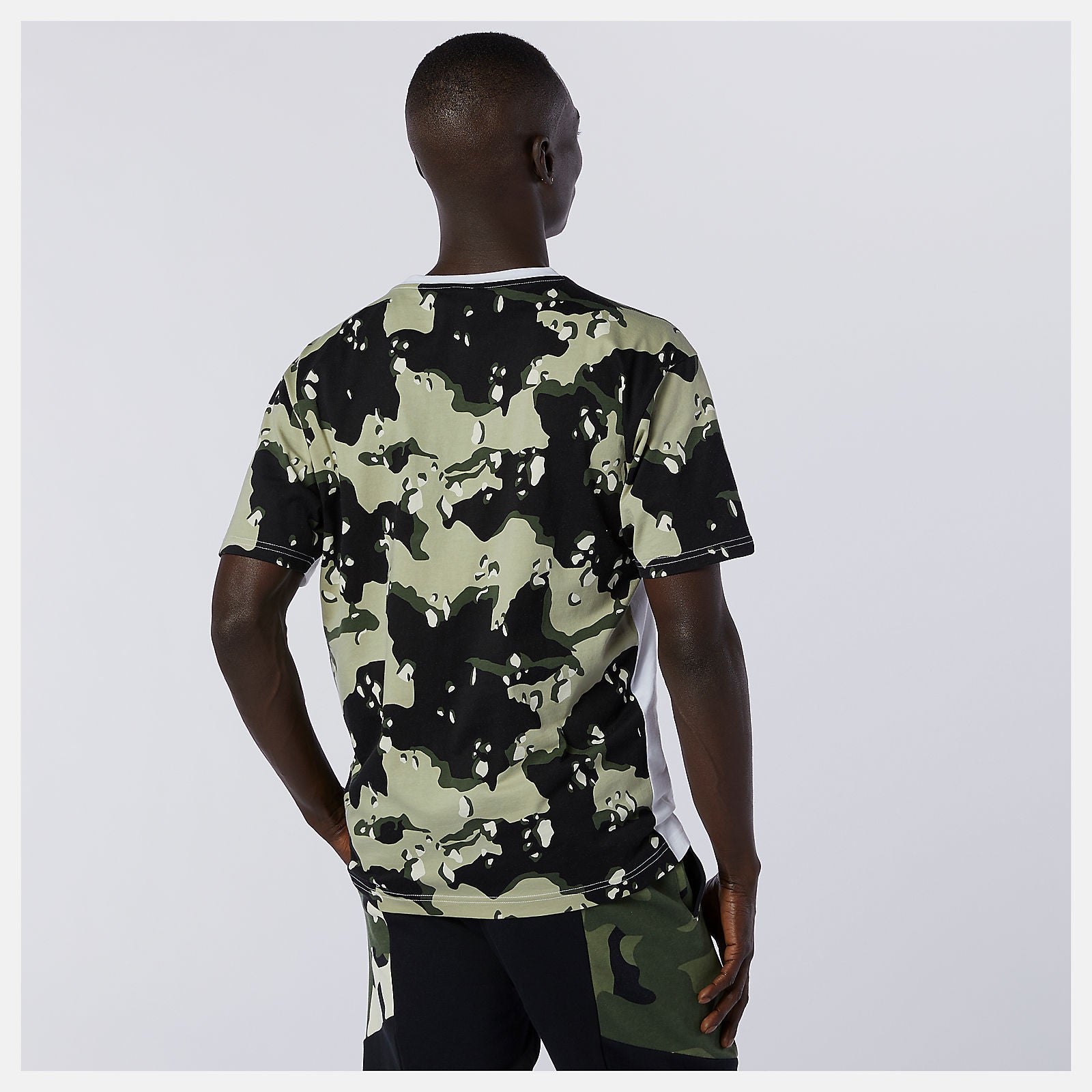 White Multi NB Essential Camo Tee / New Balance Men