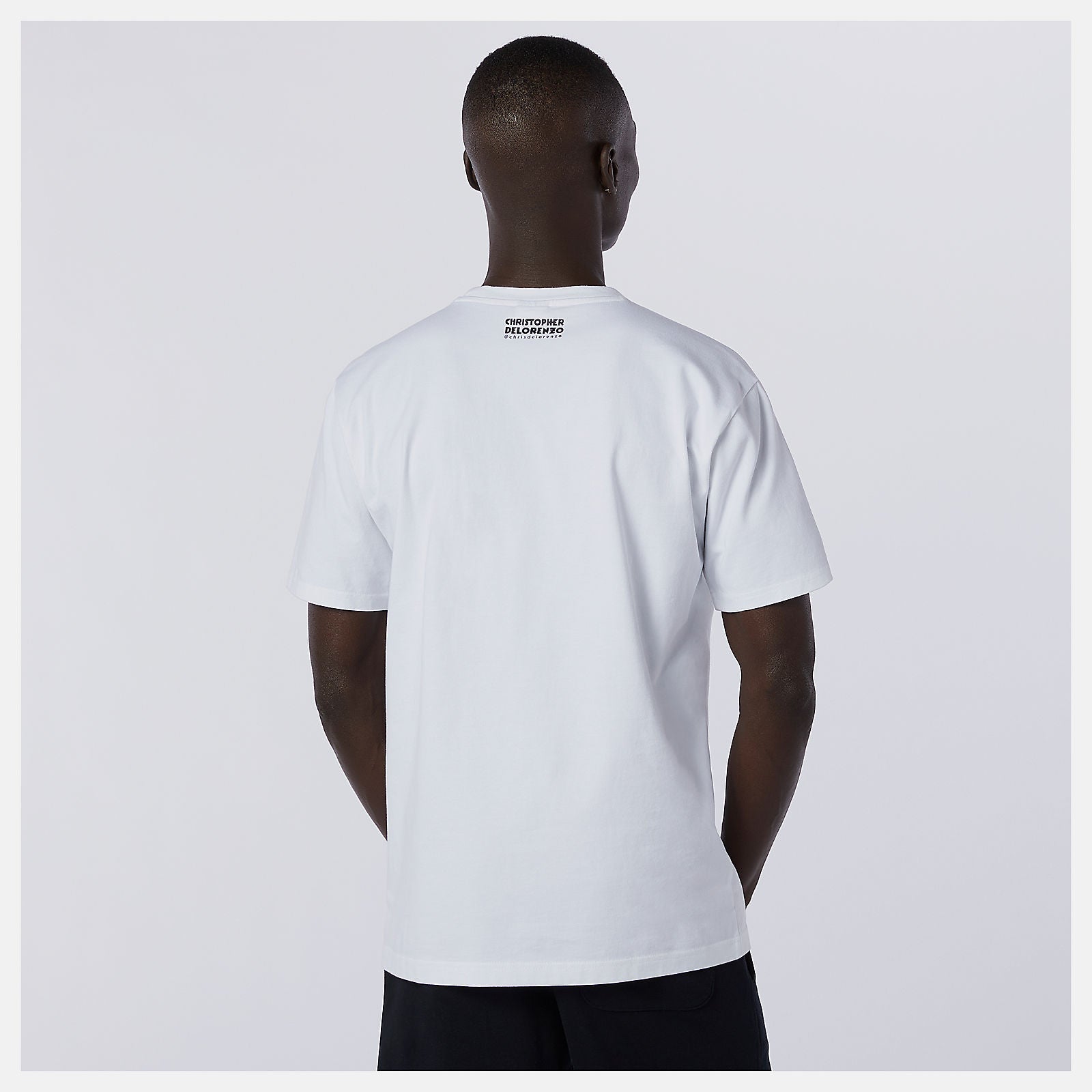 White NB Athletics Delorenzo Shoe Tee / New Balance Men