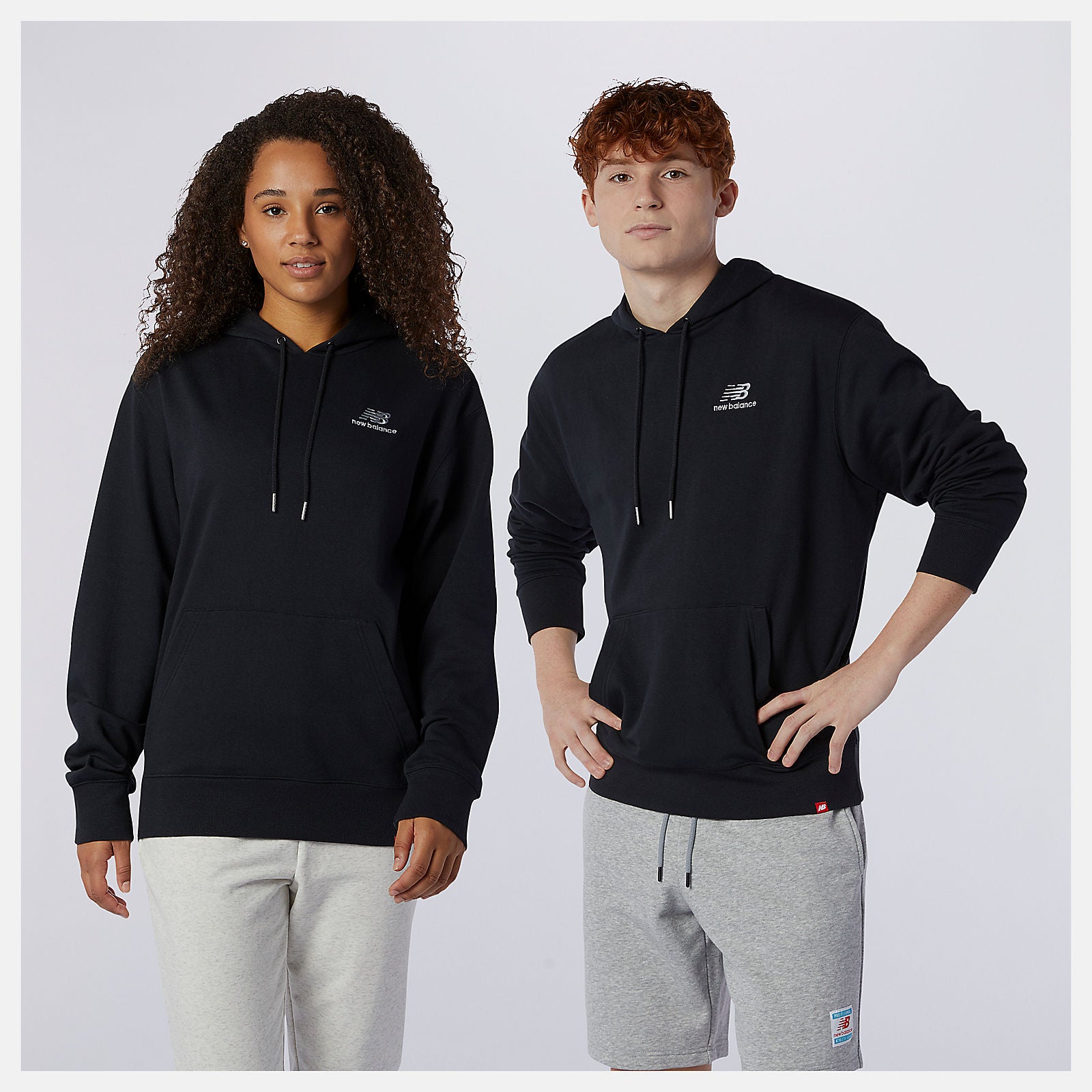 Black NB Essentials Embroidered Hoodie / New Balance Women|Men