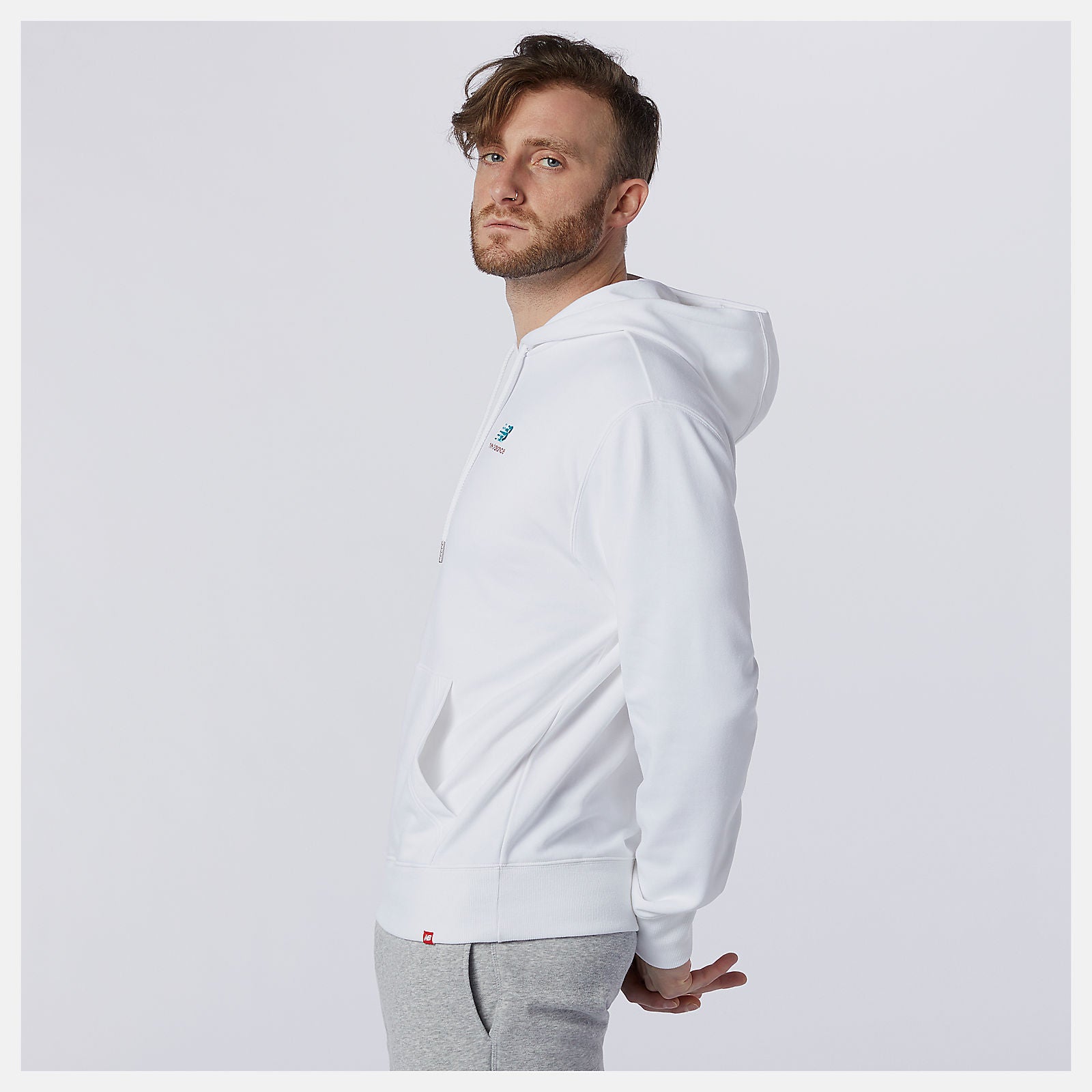 White NB Essentials Embroidered Hoodie / New Balance Women|Men