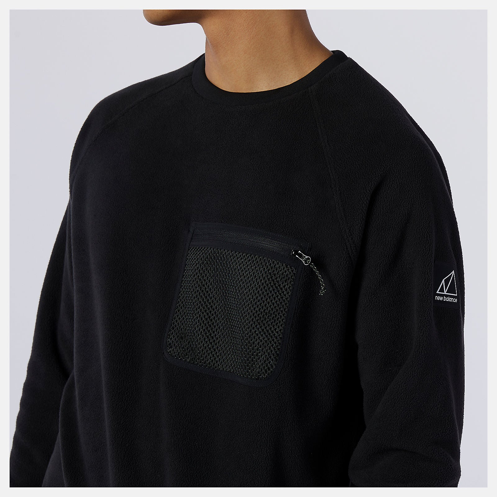 Black NB All Terrain Pocket Crew / New Balance Men