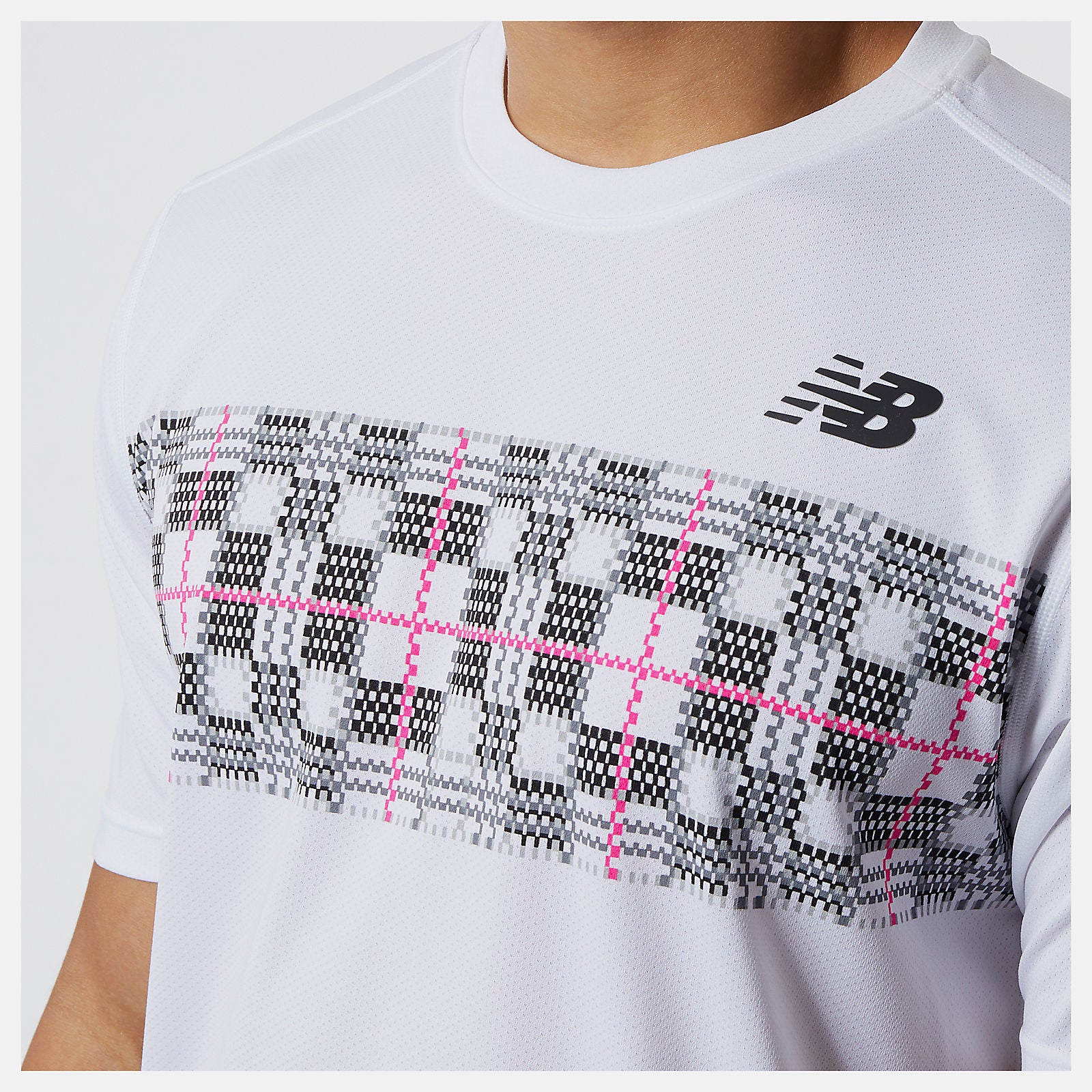 White/Black Printed Tournament Crew / New Balance Men
