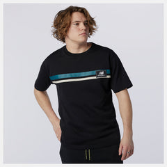 Black NB Athletics Higher Learning Badge Tee / New Balance Men