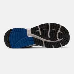 Arctic Fox/Black and Team Royal 847v4 / New Balance Men