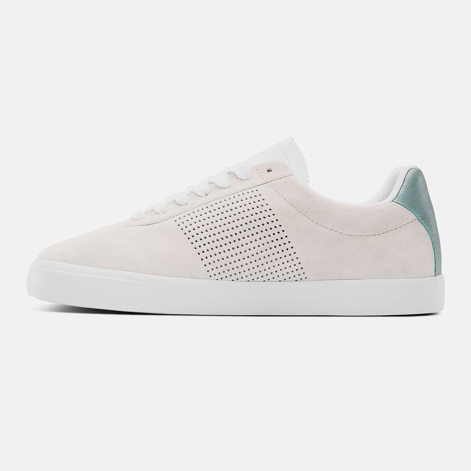 Sea Salt/White New Balance Numeric NM22 / New Balance Men