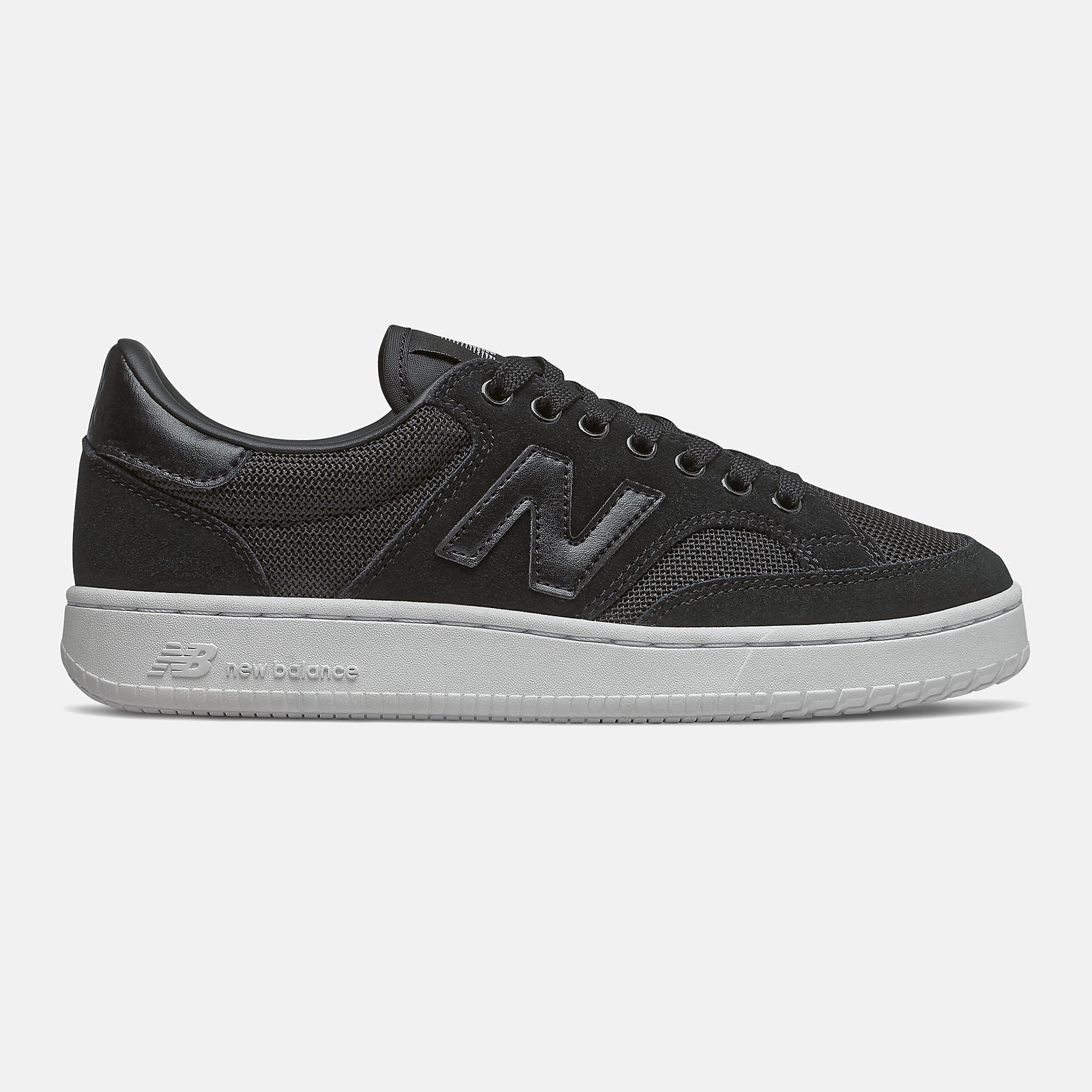 Black/White Pro Court Cup / New Balance Women