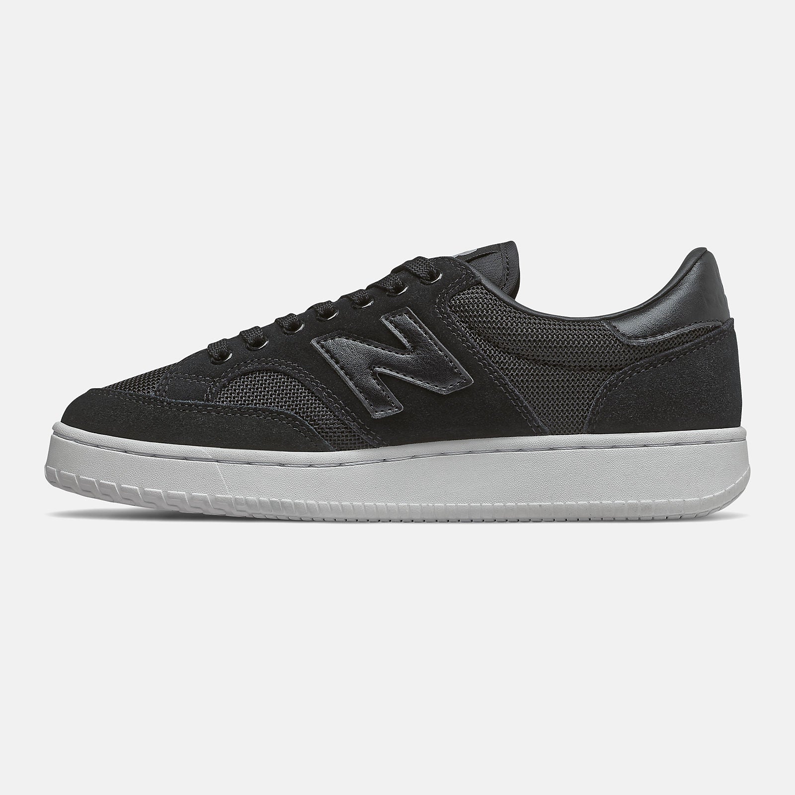 Black/White Pro Court Cup / New Balance Women