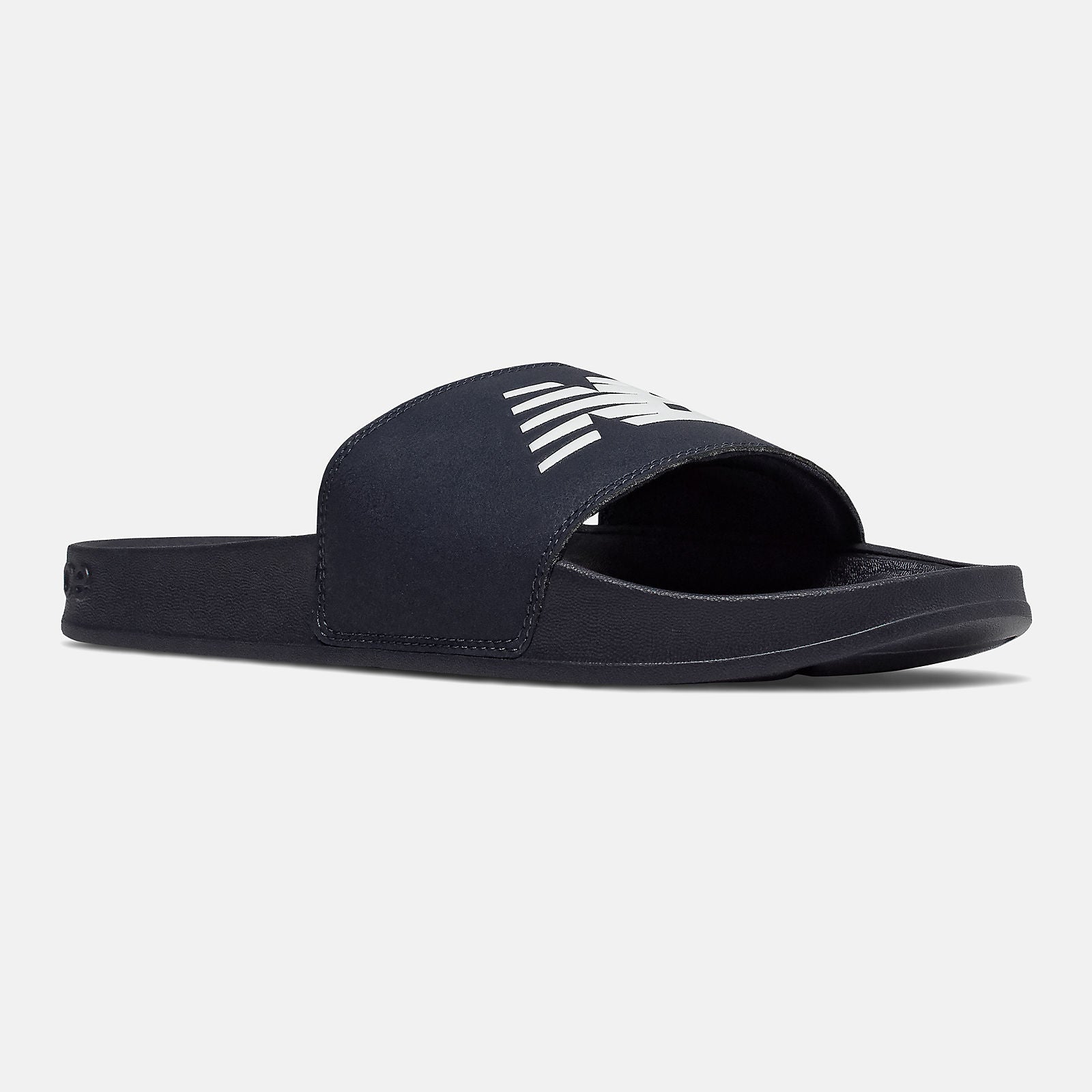 Navy 200 / New Balance Men