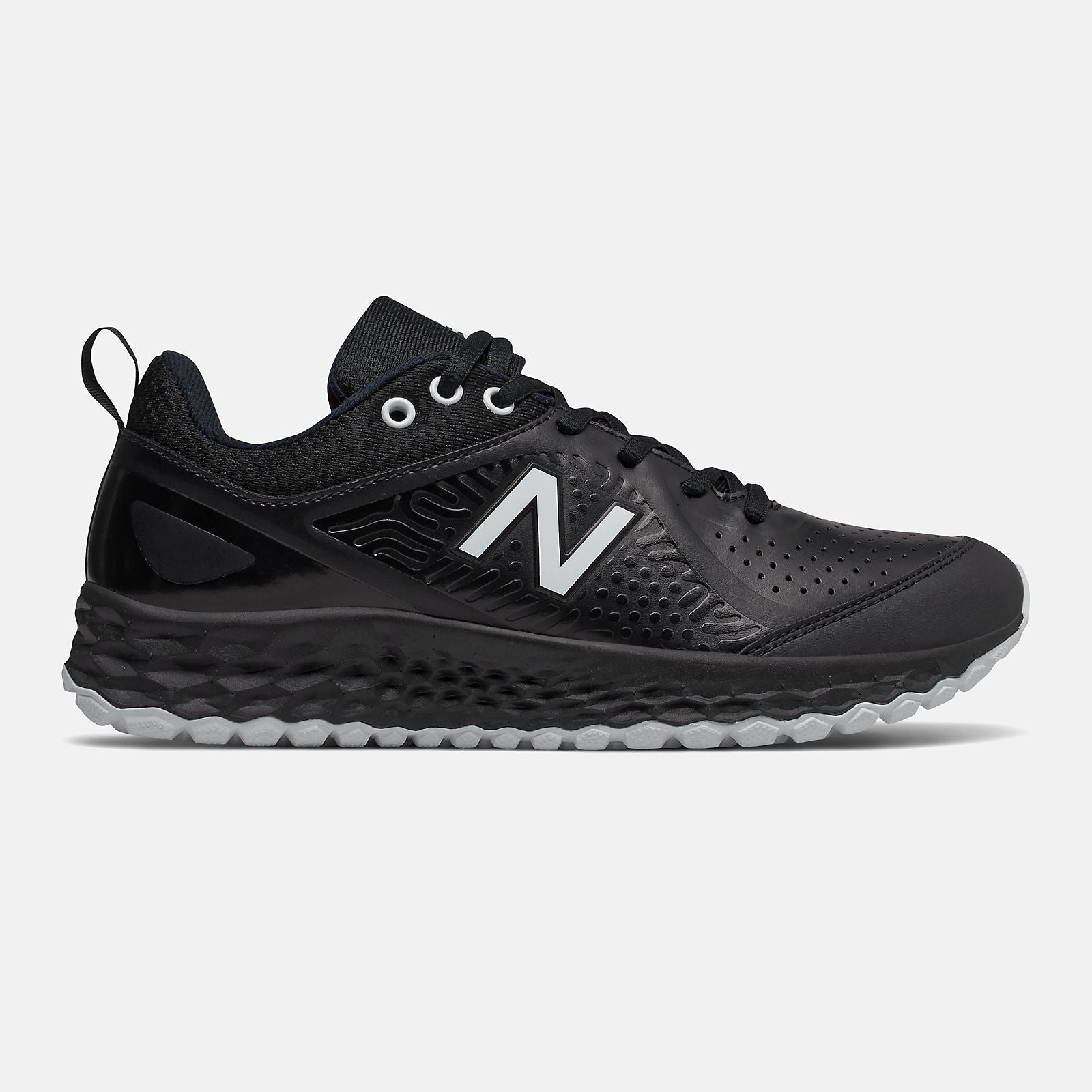 Black/White Fresh Foam Velo v2 Turf / New Balance Women