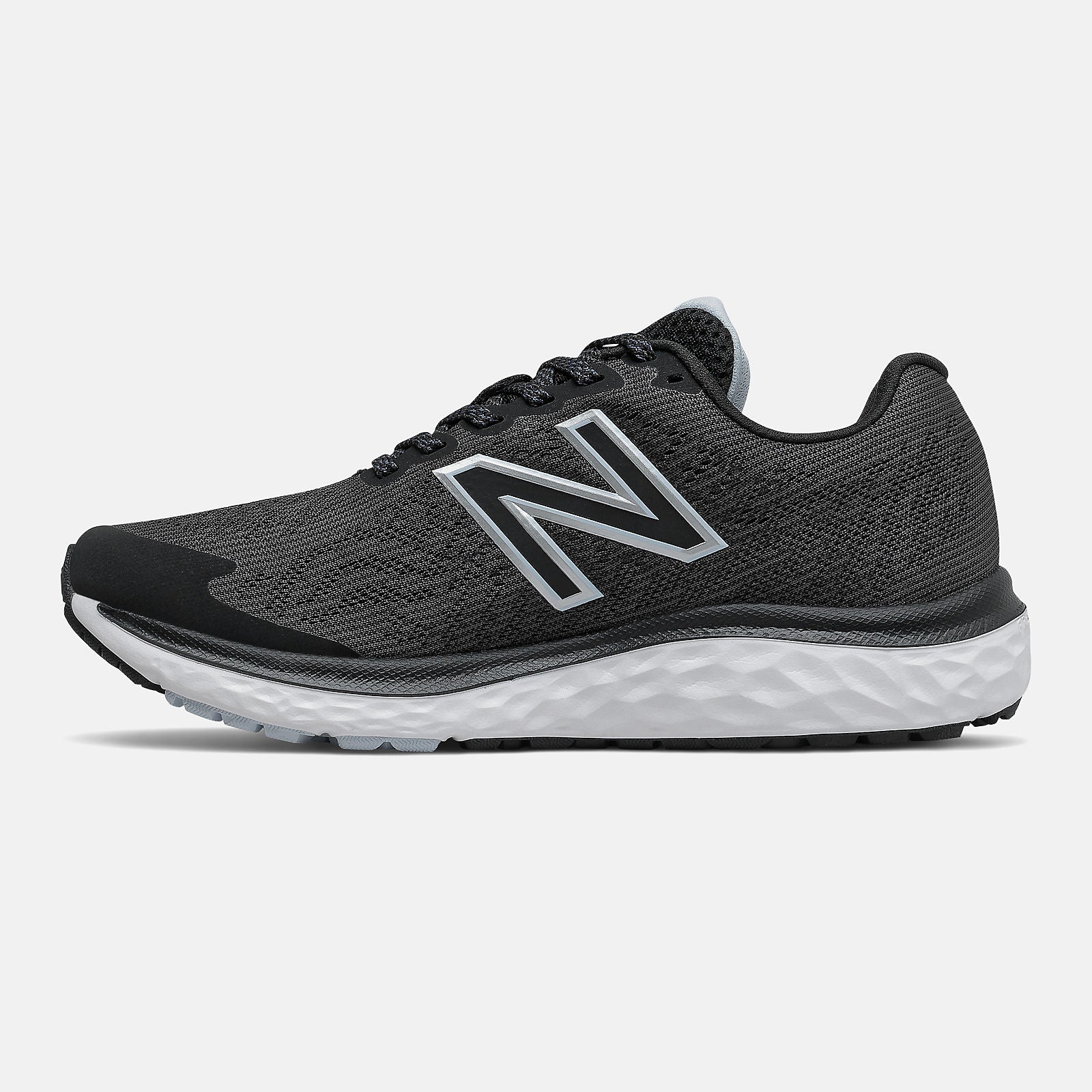 Black/White Fresh Foam 680v7 / New Balance Women