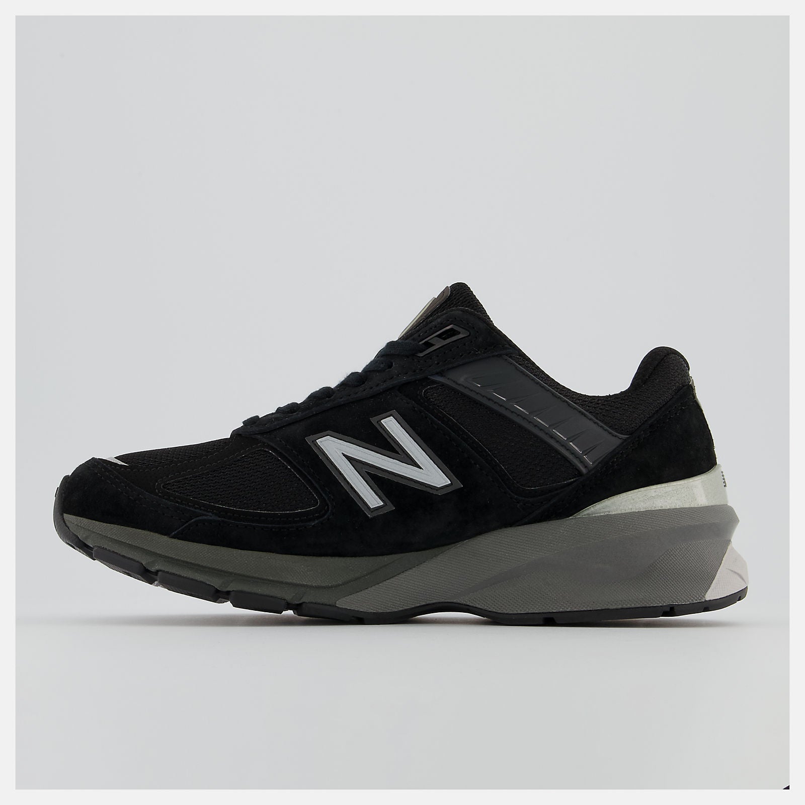 Black/Silver Made in US 990v5 / New Balance Women
